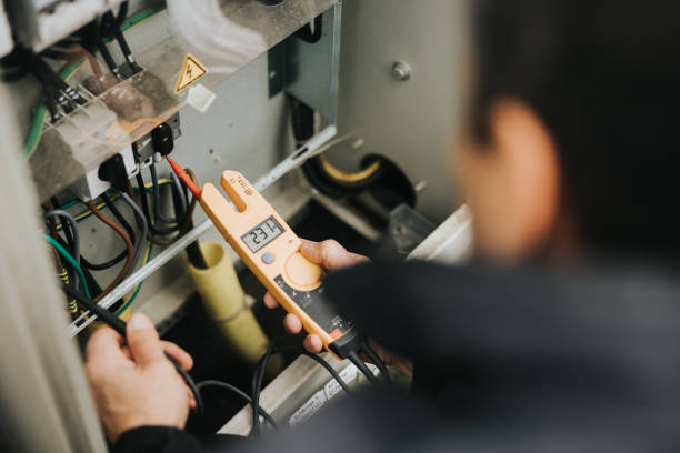 Best Emergency Electrician Near Me  in Hlsboro, IL